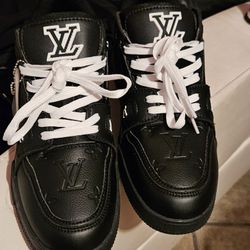Lv Trainer Black