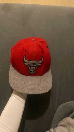 Chicago Bulls Snapback Hat Red and Grey