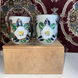 Vintage Japanese Yunomi Hand Painted Ceramic Tea Cups In Wood Box