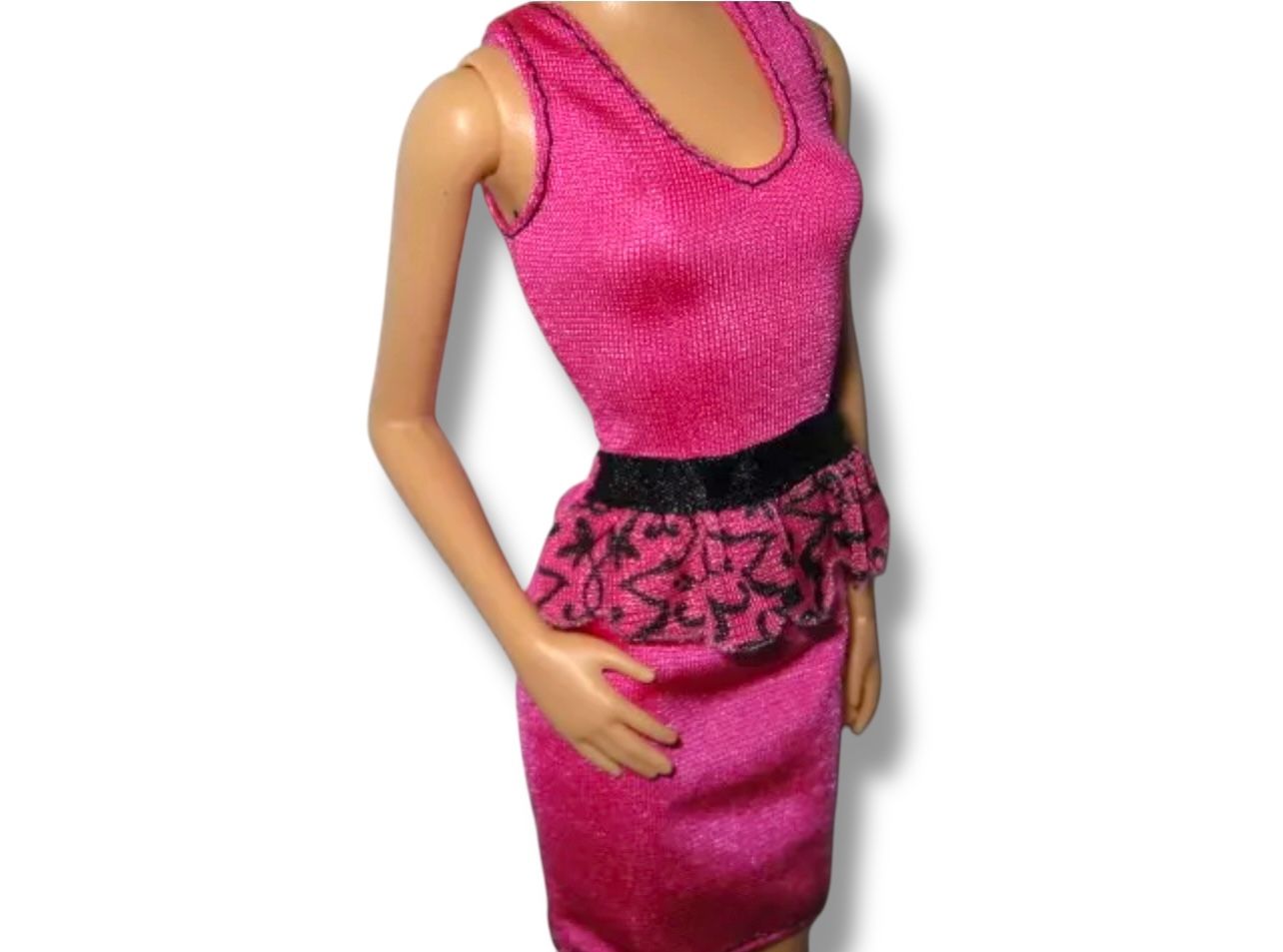 Barbie Doll Fashionista ? - Hot Pink Fitted Dress W/ Pink & Black Trim At Waist