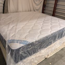 NEW DreamCloud Premier King Luxury Hybrid Mattress, $550