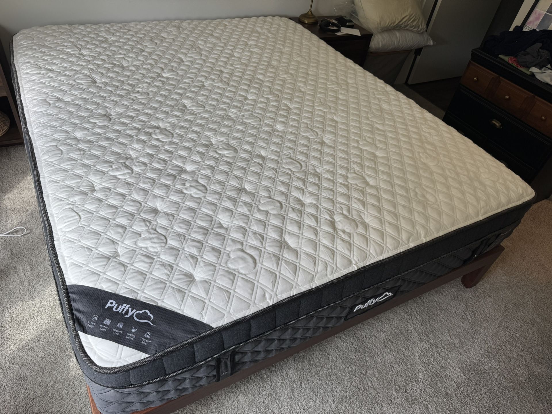 Like New Puffy Royal Hybrid California King Mattress