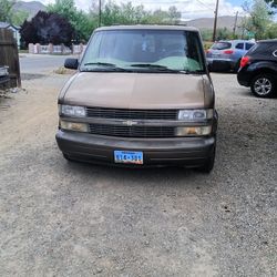 2000 Chevrolet Astro