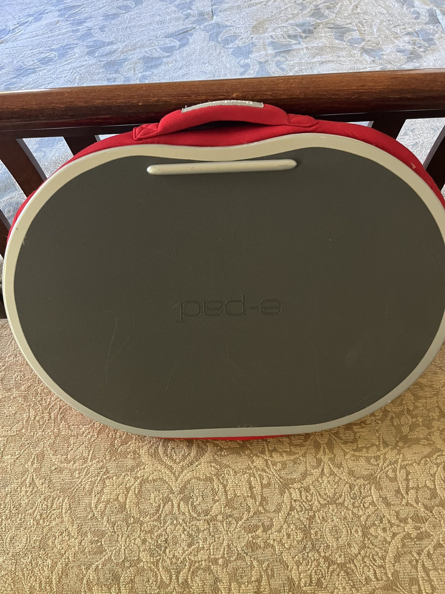 Laptop Cushion Holder