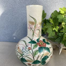 VTG  Japanese Hand painted Crackle Glaze Vase 
