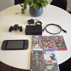 Nintendo Switch w/ 5 Games