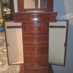Jewelry Box stand