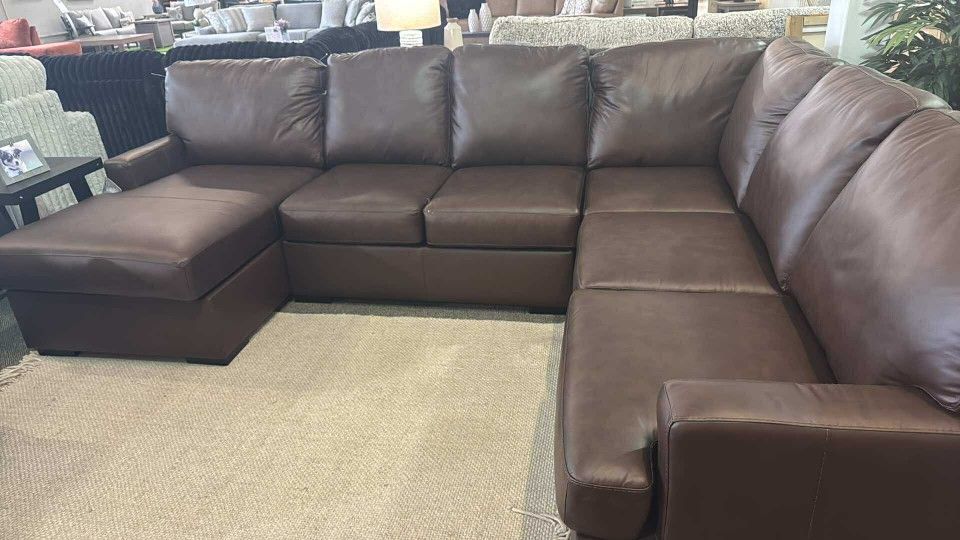 OM• $38 Initial • Brand New Mcdowloan Sectional With Chaise