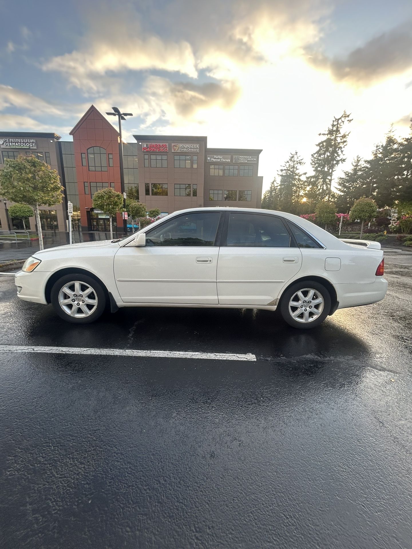 Toyota avalon