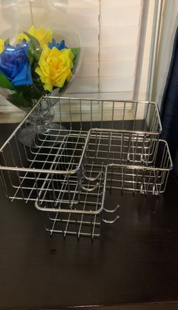 2 shelves corner bathroom