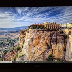 Dell OptiPlex 3050 All-In-One Desktop Computer, Keyboard and Mouse