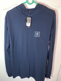 Men’s Billabong T-Shirt Hoodie!!