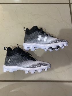 Under Armour Football Cleats Size 3Y