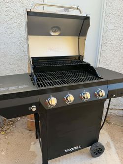 PROPANE GAS BBQ GRILL WITH 4 BURNERS