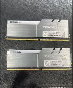 Trident 32GB DDR4 RAM 