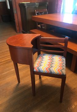 Retro telephone desk