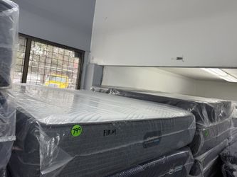 QUEEN SIZE SIMMONS BEAUTYREST PRESSURESMART HYBRID MATTRESS & BOX SPRING BED SET