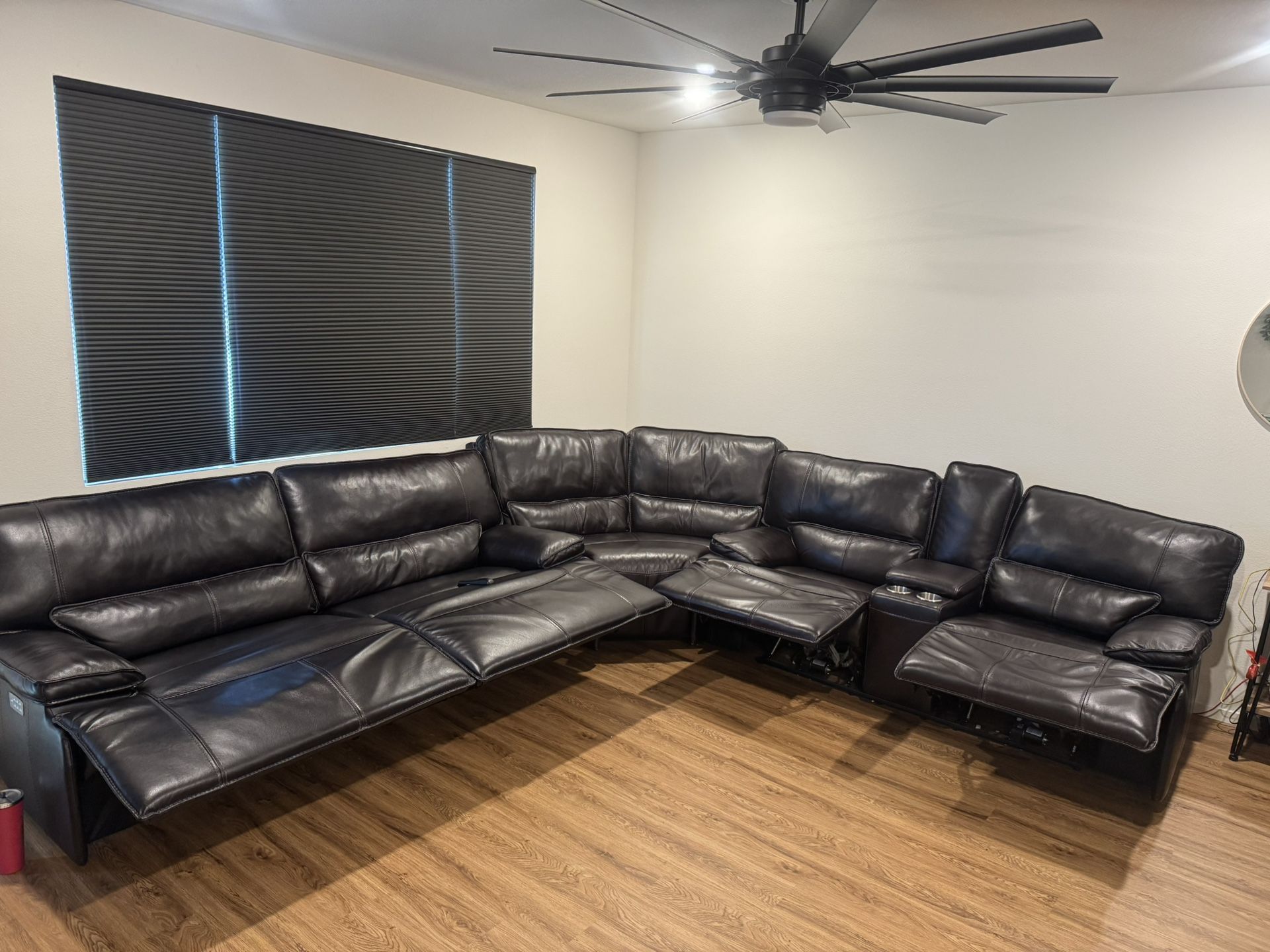 Mor Furniture Leather Sectional