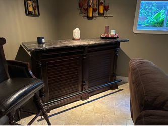 Executive Marble Top Bar with Two Captains Chairs plus Four Bar Stools