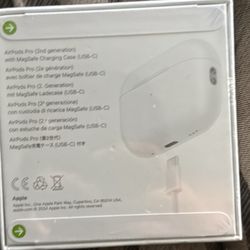 Earphones 