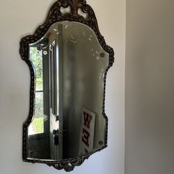 Vintage Mirror by Noyer of Cincinnati Ohio