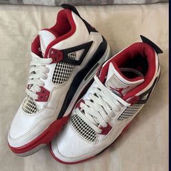 Jordan 4 Fire Red 