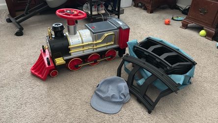 FAO Schwarz Ride-on Train