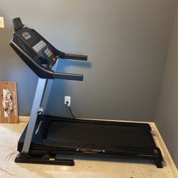 Pro-form performance 300i treadmill 