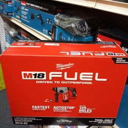 MILWAUKEE M18 FUEL 1" SDS PLUS ROTARY HAMMER (TOOL ONLY)