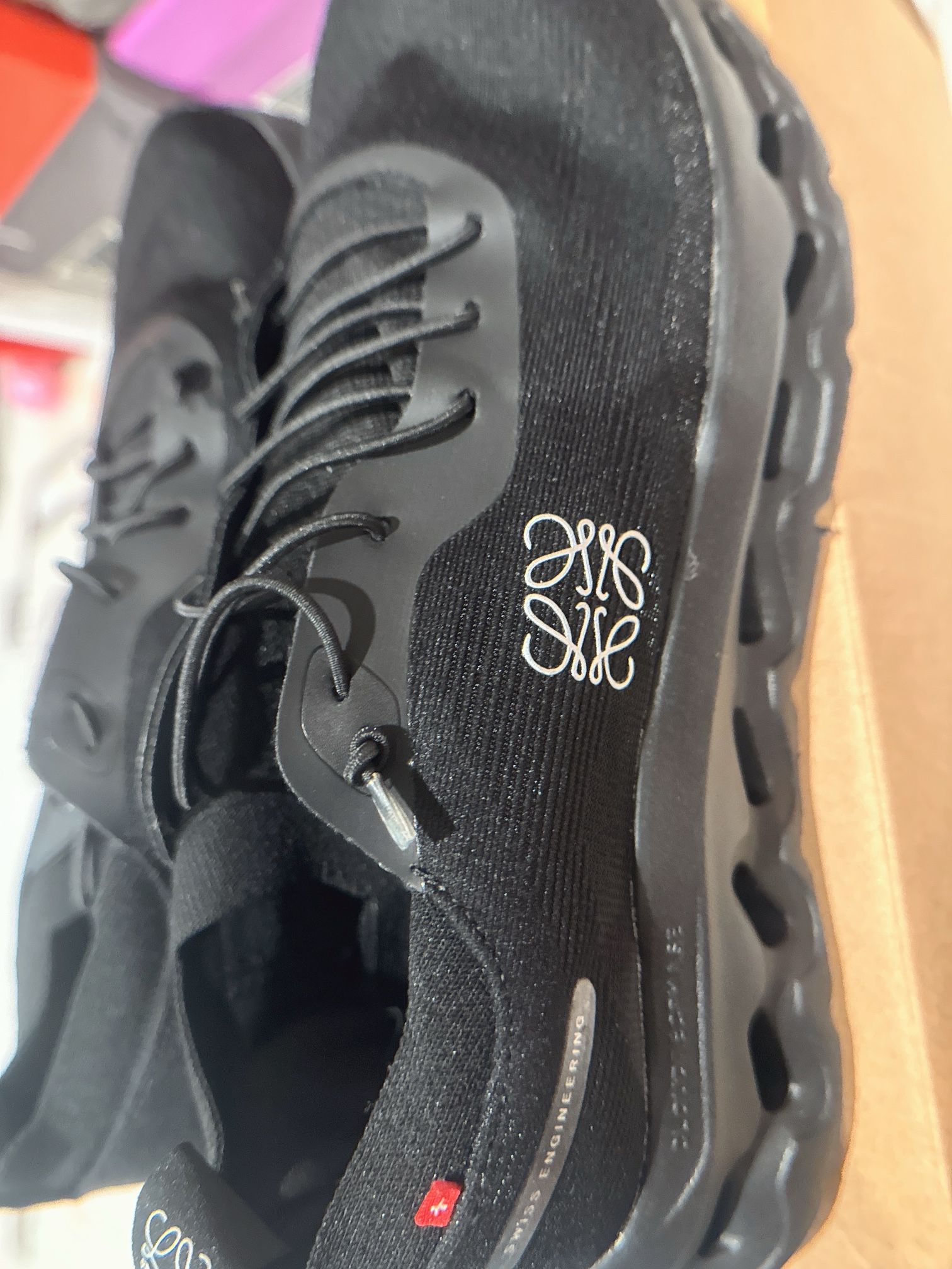 Loewe Cloudtilt Black Men size 9.5