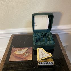 Bulova Miniature  Brass Piano Clock/Dollhose Clock