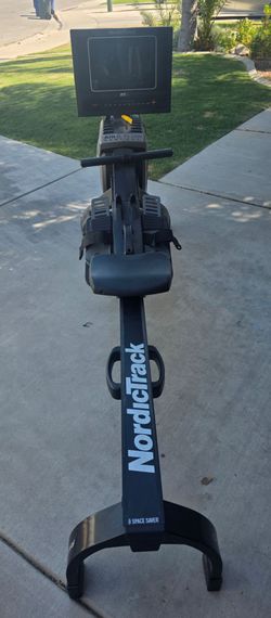 NORDICTRACK RW600 ROWING MACHINE