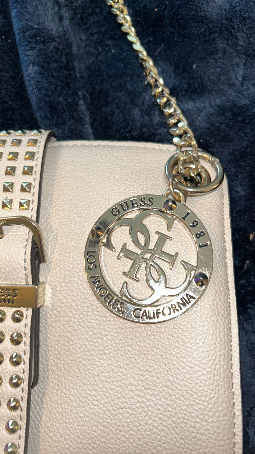 Guess Shoulder Bag