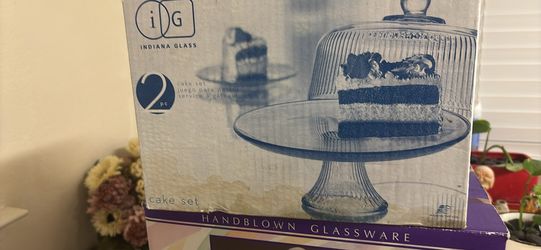 Indiana glass cake two piece set
