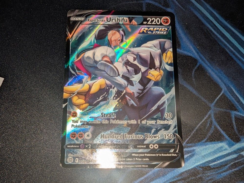 Rapid Strike Urshifu TG20/TG30 Brilliant Stars Pokemon LIGHTY PLAY