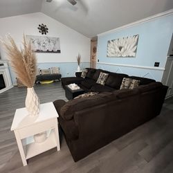 Ashley Furniture Sofá 