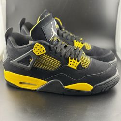 Jordan 4 Retro Thunder (2023) Sz 9.5