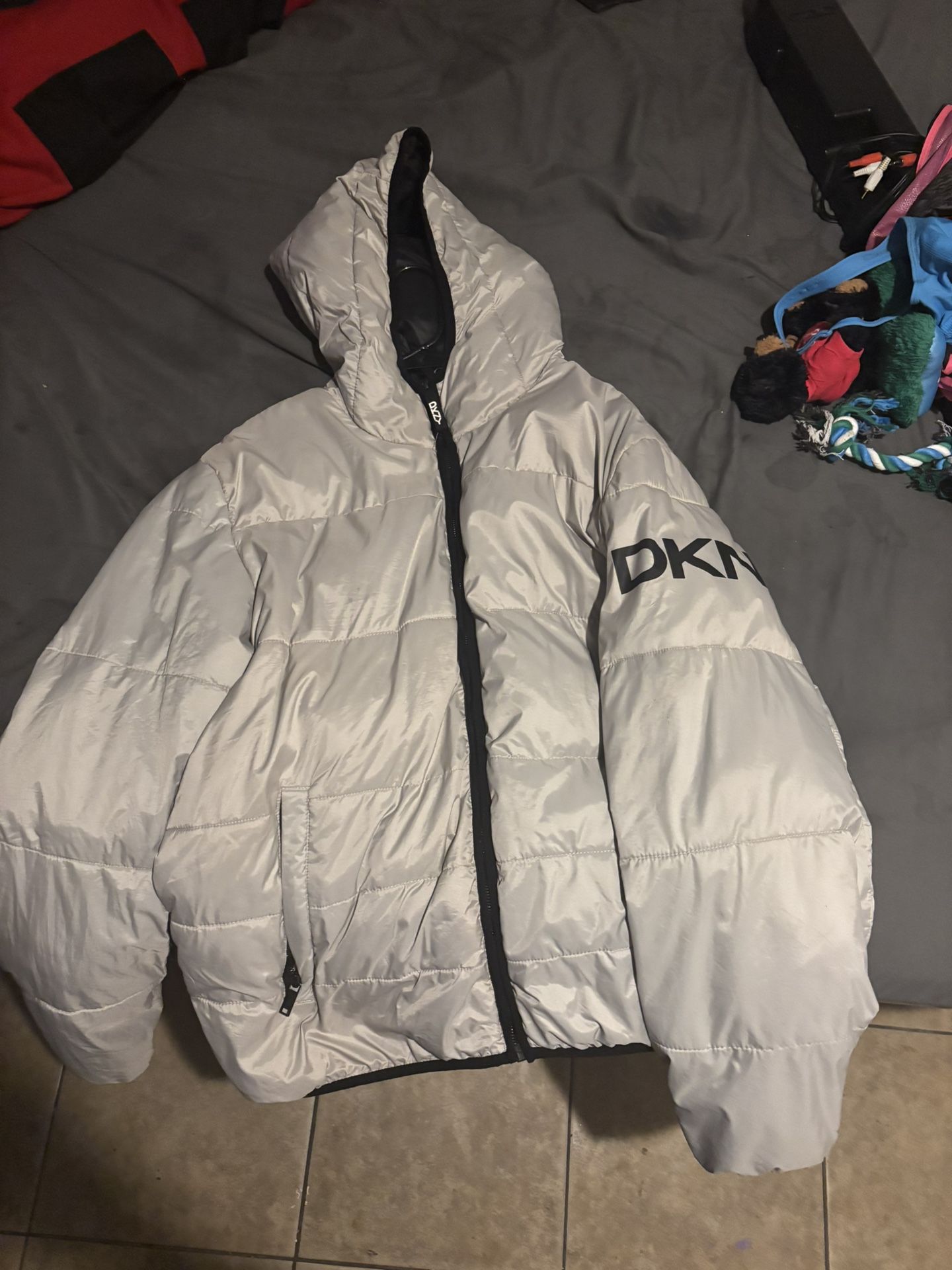 DKNY Men's Water Resistant Ultra Loft Hooded Logo Puffer