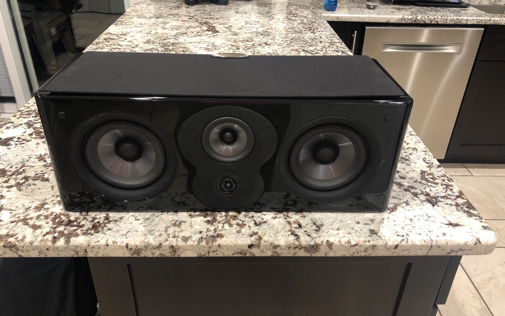 Polk Lsim 704c