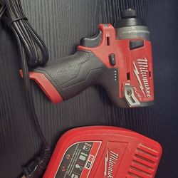 Milwaukee M12 FUEL 1/4" Hex Impact