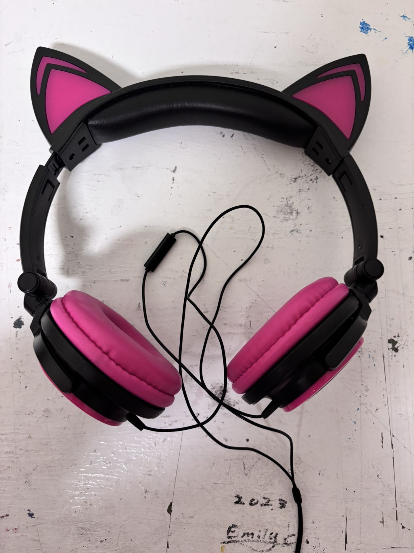 Cute Pink Wired Headphones