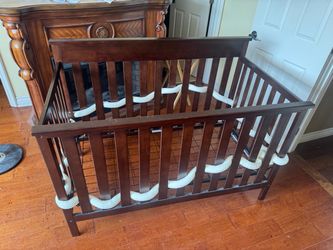 Moving Sale! Nearly New Wooden Baby Crib – Originally $390, Only $60
