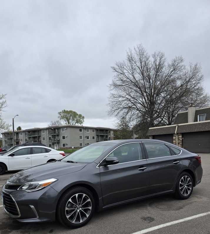 2017 Toyota Avalon