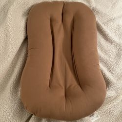 Snuggle me organic with 2 cover