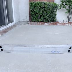 2009 Toyota Prius Rear Bumper Reinforcement Bar – OEM