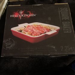 Hell Kitchen Square Baker