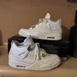 Jordan 4 Metallic golds 