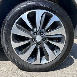 Chrysler 200 Rims Buick Wheels Pacifica Town And Country Chrysler 300 Lincoln Mkz Crown Victoria 