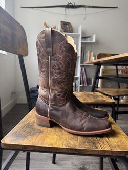 SHYANNE Cowboy Boots
