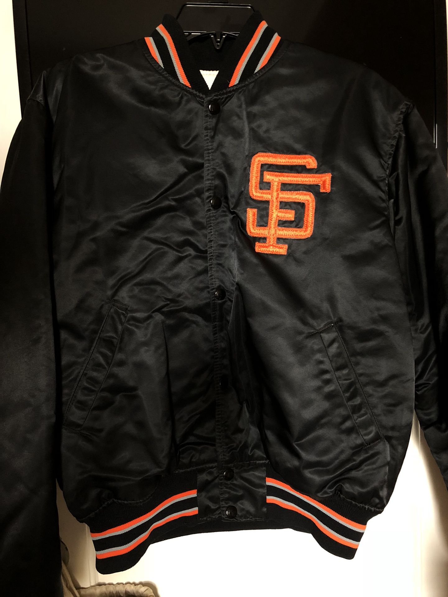 80s San Francisco Giants Starter Jacket Size LG for Sale in San Francisco,  CA - OfferUp